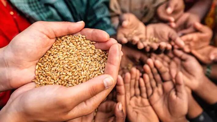 Report says 33 Lakh Children In India Malnourished Report says 33 Lakh Children In India Malnourished