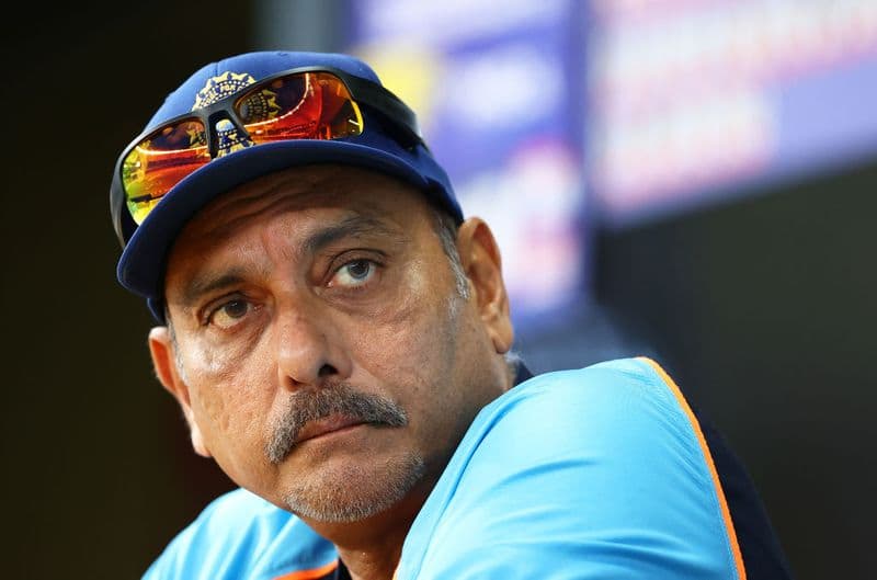 We were all numb and shocked, Ex-Head coach Ravi Shastri explains about Adelaide Pink ball test experience