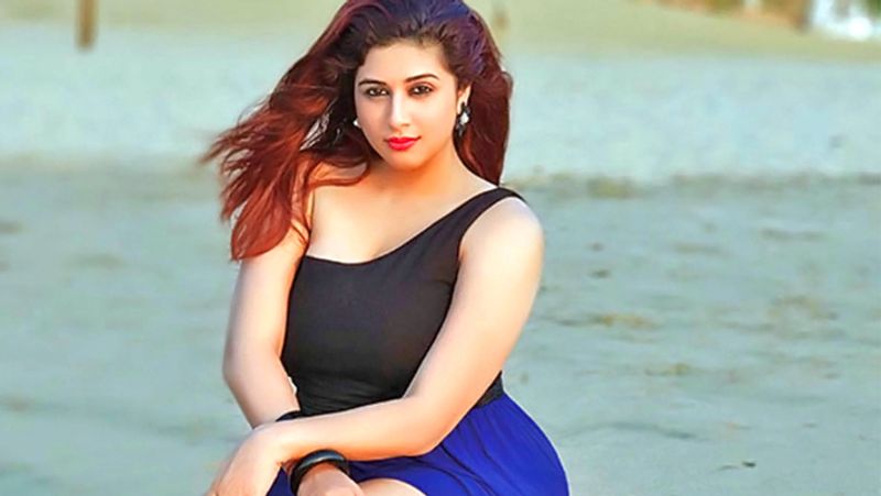 Poonam Pandey beaten by husband Sam Bombay actresses victim of domestic violence kpg