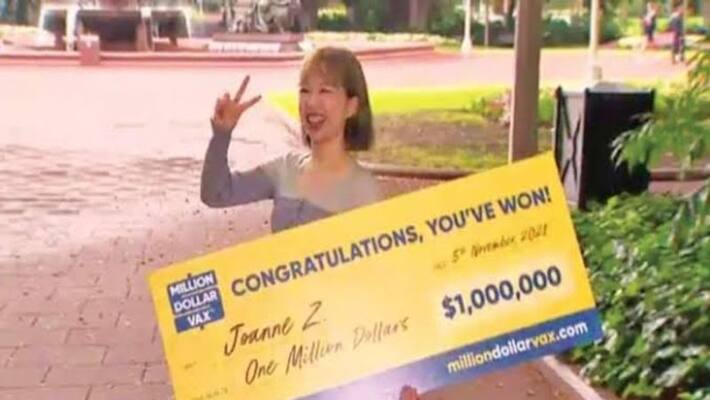 25 year old Australian woman wins 7 crore for getting vaccinated for COVID 19 25 year old Australian woman wins 7 crore for getting vaccinated for COVID 19
