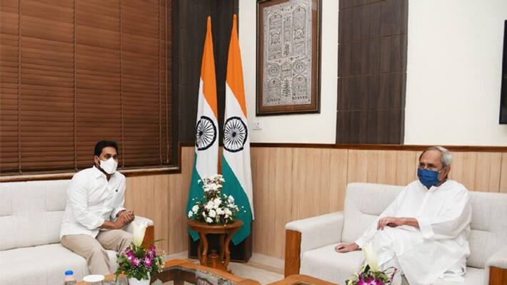 ap cm ys jagan meets odisha cm naveen patnaik ap cm ys jagan meets odisha cm naveen patnaik
