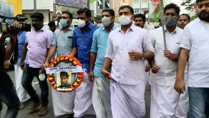 joju george starring star movie ernakulam shenoys theatre youth congress picketing joju george starring star movie ernakulam shenoys theatre youth congress picketing