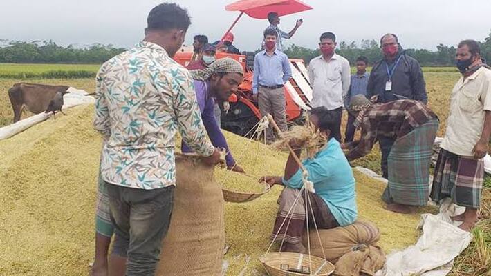 Announcement of purchase of paddy at extra support price across Murshidabad by Nabanna bpsb Announcement of purchase of paddy at extra support price across Murshidabad by Nabanna bpsb
