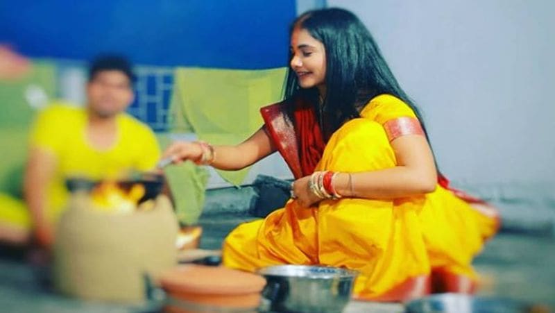 Chhath Puja 2021 Bhojpuri actress including trisha kar madhu is celebrating Chhath NTP
