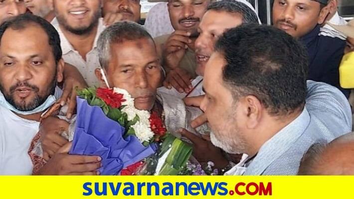 Padmashri Awardee Harekala Hajabba had a grand welcome in his hometown Mangaluru in Karnataka mnj Padmashri Awardee Harekala Hajabba had a grand welcome in his hometown Mangaluru in Karnataka mnj