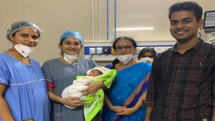 Collector Anudeep wife madhavi gives birth at government hospital Minister Harish Rao congratulates the couple Collector Anudeep wife madhavi gives birth at government hospital Minister Harish Rao congratulates the couple