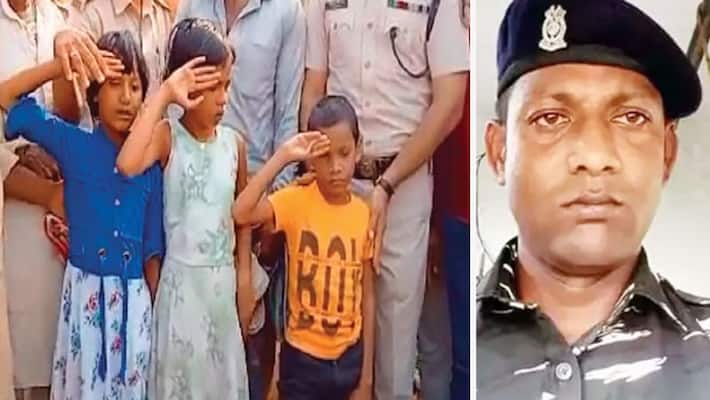 bihar news crpf jawan dharmendra singh nnocent son performed last rites of martyr father in rohtas bihar news crpf jawan dharmendra singh nnocent son performed last rites of martyr father in rohtas