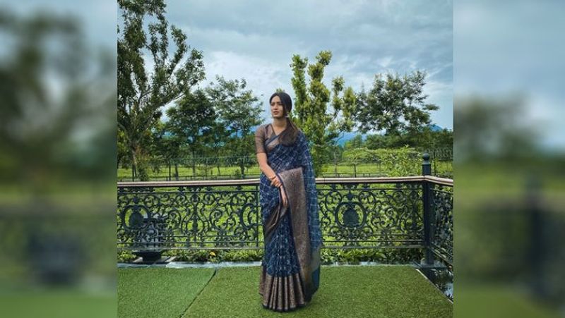 Erica Fernandes On Quitting Kuch Rang Pyar Ke Aise Bhi Check out her look in saree NTP