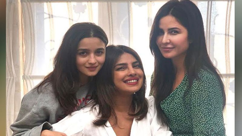 Priyanka Chopra Nick Jonas Hollywood Bollywood actress talk about her engagement ring KPJ