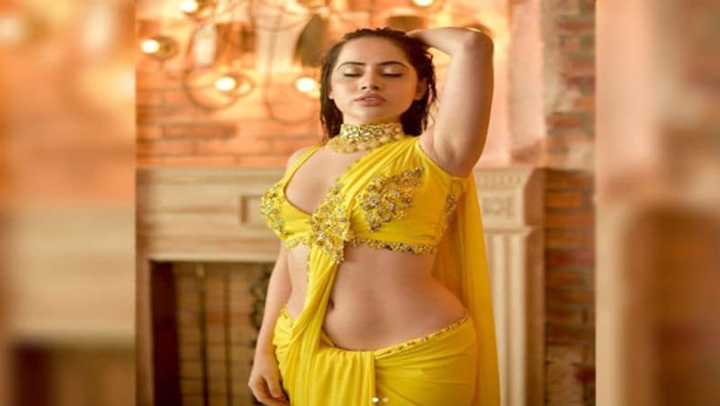 Urfi javed traditional look photos goes viral on social media NTP