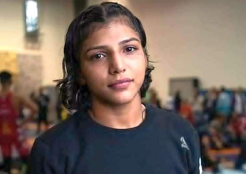 india woman wrestler nisha dahiya and her brother shot dead in haryana
