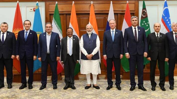 PM Modi meeting with eight countries National Security advisors, Know all about DVG PM Modi meeting with eight countries National Security advisors, Know all about DVG