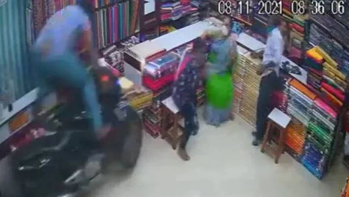Motorcycle Crashes Into Clothing Store In Telangana Motorcycle Crashes Into Clothing Store In Telangana