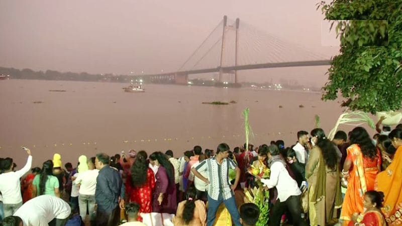 Chhath Puja 2021 Delhi Mumbai Kolkata Patna Ranchi See pictures and offer Arghya rising sun UDT