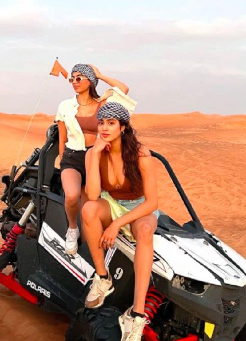 janhvi kapoor and Khusi kapoor photo from dubai trip goes viral bjc