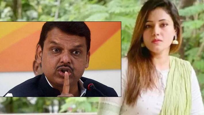 Aryan Khan Drug Case, Nawab Malik daughter sent legal notice to Devendra Fadnavis KPA Aryan Khan Drug Case, Nawab Malik daughter sent legal notice to Devendra Fadnavis KPA