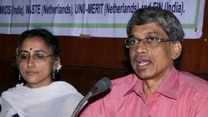 Improper drainage system is the cause of floods in Chennai .. Janakaraj, a hydrologist. Improper drainage system is the cause of floods in Chennai .. Janakaraj, a hydrologist.