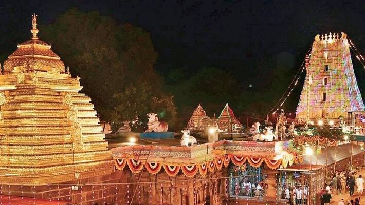 Andhra Pradesh:Sparsa Darshanam Tickets for devotees going to Srisailam in APSRTC buses Andhra Pradesh:Sparsa Darshanam Tickets for devotees going to Srisailam in APSRTC buses
