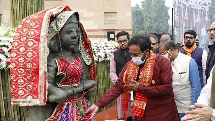 goddess annapurna devi rare idol returned by canada to india goddess annapurna devi rare idol returned by canada to india