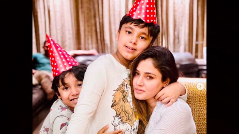 Nawab Malik daughter Nilofar is a fashion designer know profile and facts kpn
