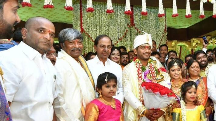 telangana cm kcr attending the wedding of deputy speaker padma rao goud daughter telangana cm kcr attending the wedding of deputy speaker padma rao goud daughter