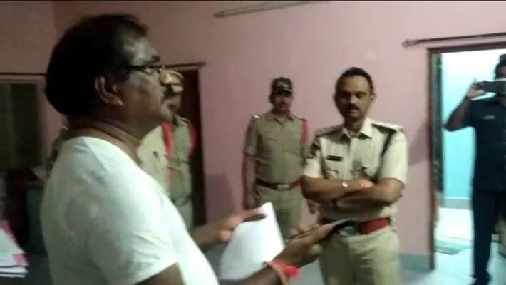 Kuppam Municipal Election: TDP MLA Nimmala Ramanaidu Serious on Police Kuppam Municipal Election: TDP MLA Nimmala Ramanaidu Serious on Police