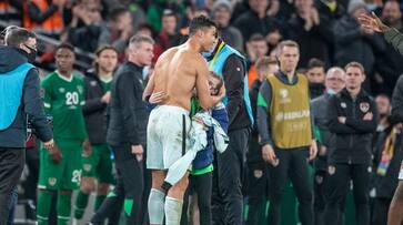 Cristiano Ronaldo's humble gesture to a tearful young girl will melt your heart (WATCH)-ayh Cristiano Ronaldo's humble gesture to a tearful young girl will melt your heart (WATCH)-ayh
