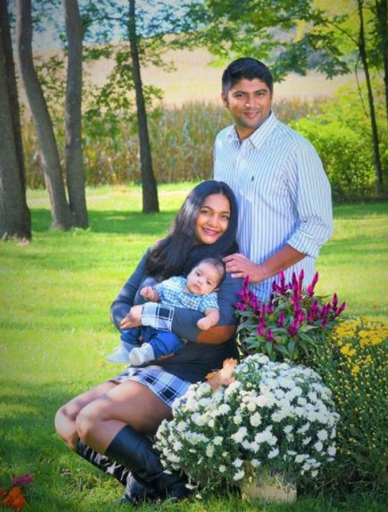 Kannada Bigg boss 6 fame Nayana Puttaswamy share son Taarush Krishna photos vcs