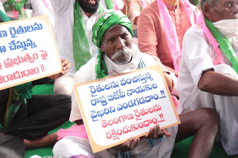 TRS Dharna: Minister Harish Rao Participated Dharna at Siddipet