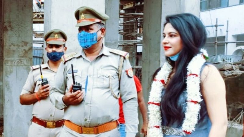 UP Election 2022 actress rachana singh yaduvanshi to challenge congress leader Priyanka Gandhi in upcoming Assemble Elections 2022 says she has offer from BJP and Samajwadi Party