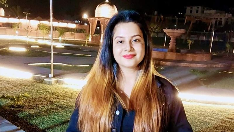 UP Election 2022 actress rachana singh yaduvanshi to challenge congress leader Priyanka Gandhi in upcoming Assemble Elections 2022 says she has offer from BJP and Samajwadi Party
