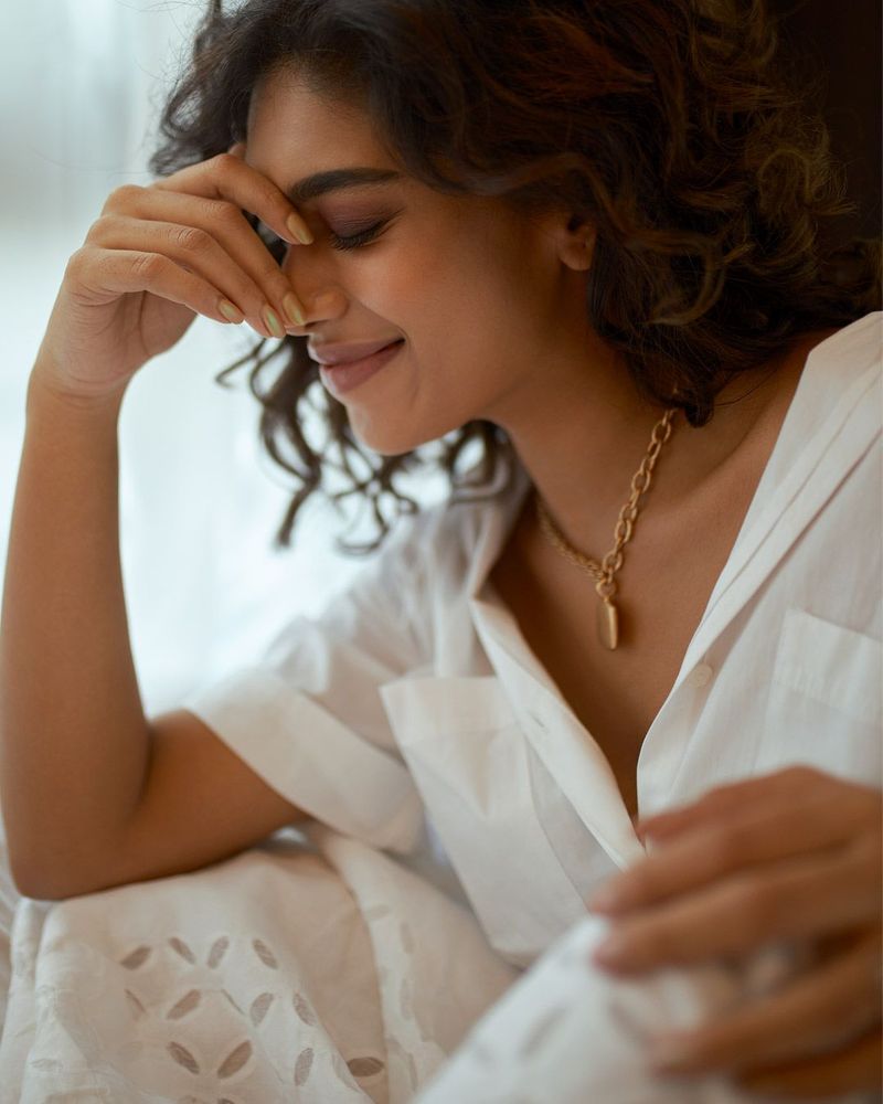 Dashing Dushara Vijayan over load hot photo gallery