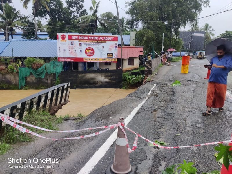 Rain Updates two day alert in Kerala train canceled