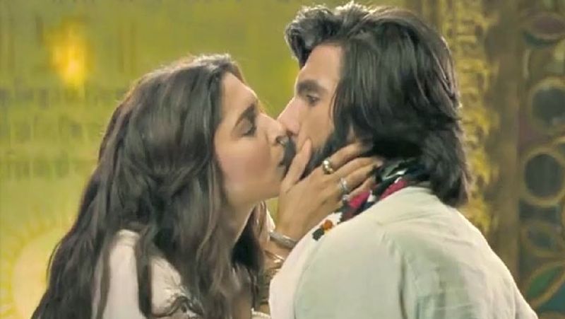 Ranveer Singh Deepika Padukone Wedding Anniverasry, when couple kiss each other during shoot KPJ