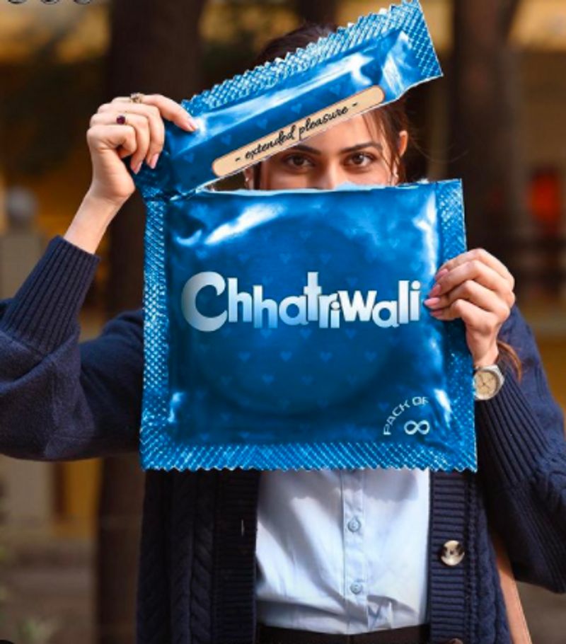 Chhatriwali First Look Rakul Preet Singh as a condom tester dpl
