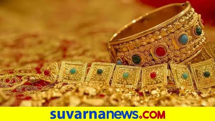 If you dream of gold and silver jewellery in a dream luck or bad luck If you dream of gold and silver jewellery in a dream luck or bad luck
