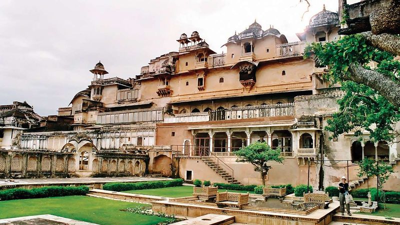 Travellers must visit this places in rajasthan alwar full details are here