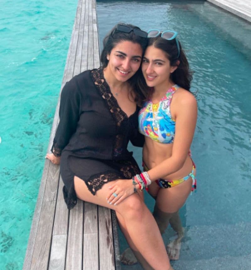 Bollywood actress Sara Ali Khans Saturday Mood Summed Up In Pics From Maldives dpl