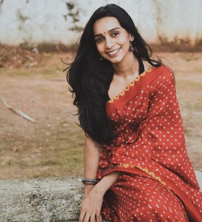 Fun facts about Telugu Tamil actress Sanchana Natarajan vcs
