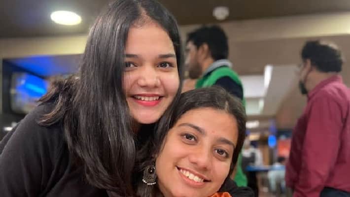 FIR against 2 female journalists, allegations of intimidation against police bsm FIR against 2 female journalists, allegations of intimidation against police bsm