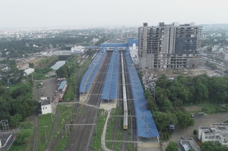 PM Modi will inaugurate the world class station Rani Kamalapati Railway Station pwt