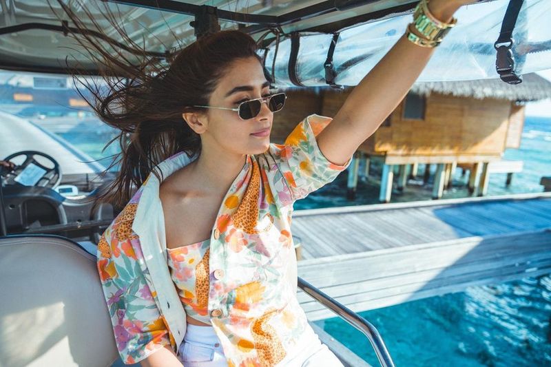 heroin pooja hegde enjoys her vacation in maldives shares pictures