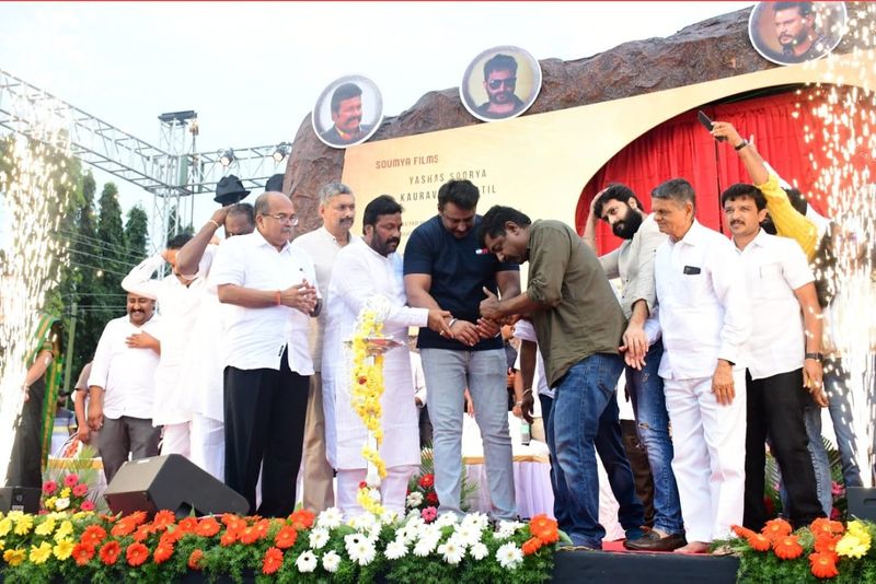 Minister BC Patil Celebrate Birthday with Farmers at Hirekerur in Haveri grg