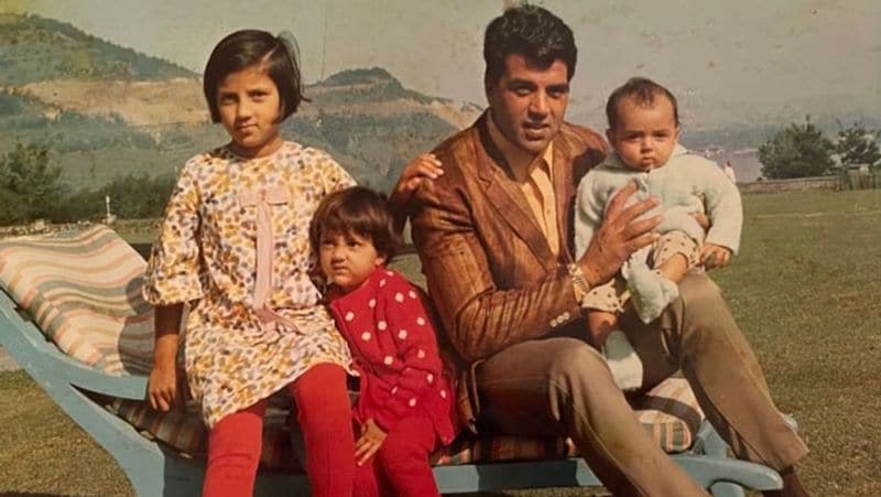 bobby deol share childhood photo with Dharmendra, bollywood actor look cute KPJ