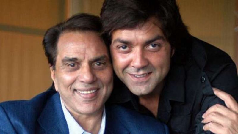 bobby deol share childhood photo with Dharmendra, bollywood actor look cute KPJ