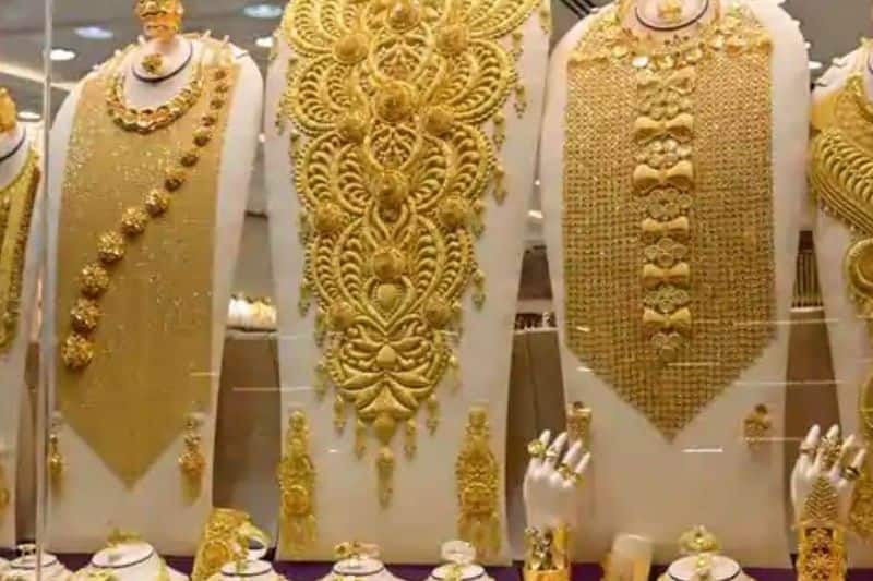 Gold price has risen sharply ,  8 gram of gold has climbed to Rs 41,000: check rate in chennai, trichy, vellore and kovai