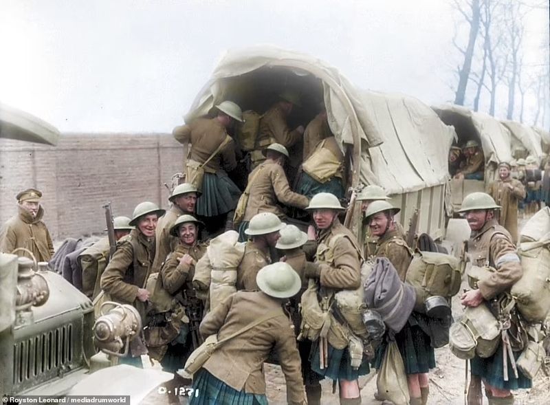 devils in skirts World War I pictures of tragic memories of the century