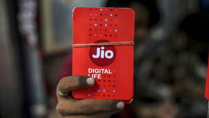 Jio Big Recharge Plan, Get 2GB Data Per Day, 3 Recharge Plan Available Here,Have a look Jio Big Recharge Plan, Get 2GB Data Per Day, 3 Recharge Plan Available Here,Have a look