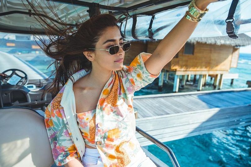 Alluring PoojaHegde Enjoying her Vacay Mode in Maldives hot photos