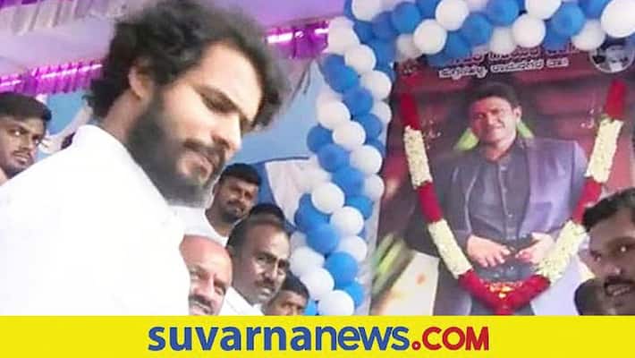 Kannada actor Nikhil Kumaraswamy recalls the last meet with Raghavendra and Puneeth Rajkumar vcs Kannada actor Nikhil Kumaraswamy recalls the last meet with Raghavendra and Puneeth Rajkumar vcs